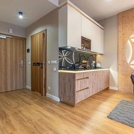 Apartahotel Tatrzanski 3*